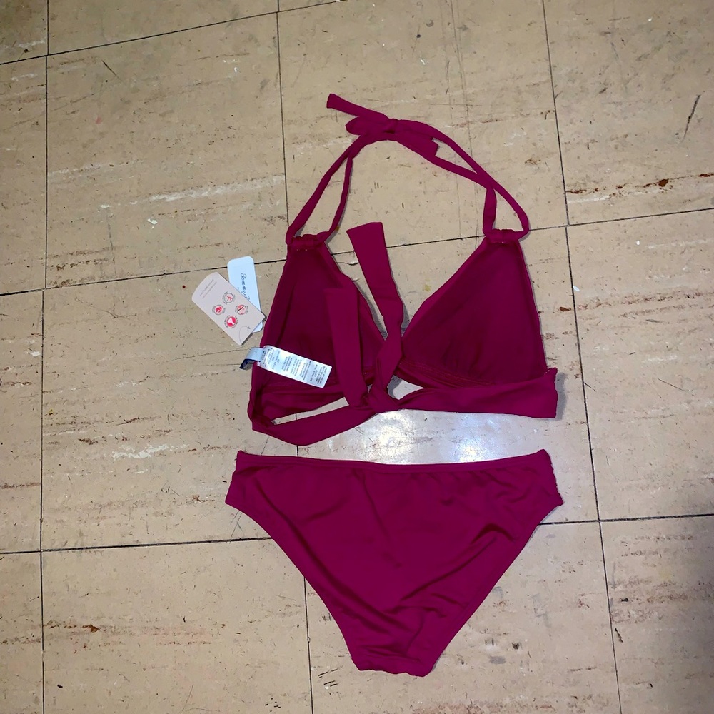 Tommy Bahama Pearl loop strap bikini top & side shirred bottom
